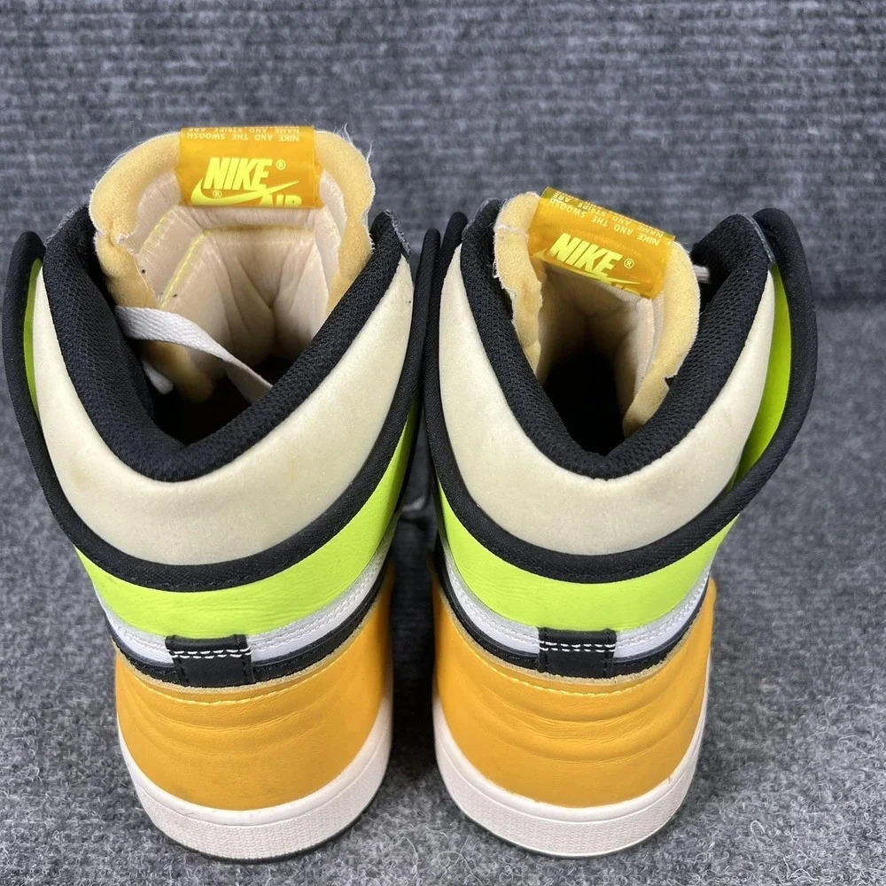 Nike Air Jordan 1 Retro High Volt Gold Shoes Mens Size 11‎ Multicolor 555088-118